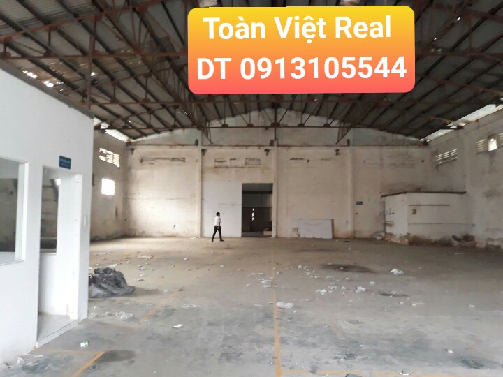 Cho thuê nhà xưởng quận Thủ Đức - 800m2, 1600m2 - Toàn Việt Real